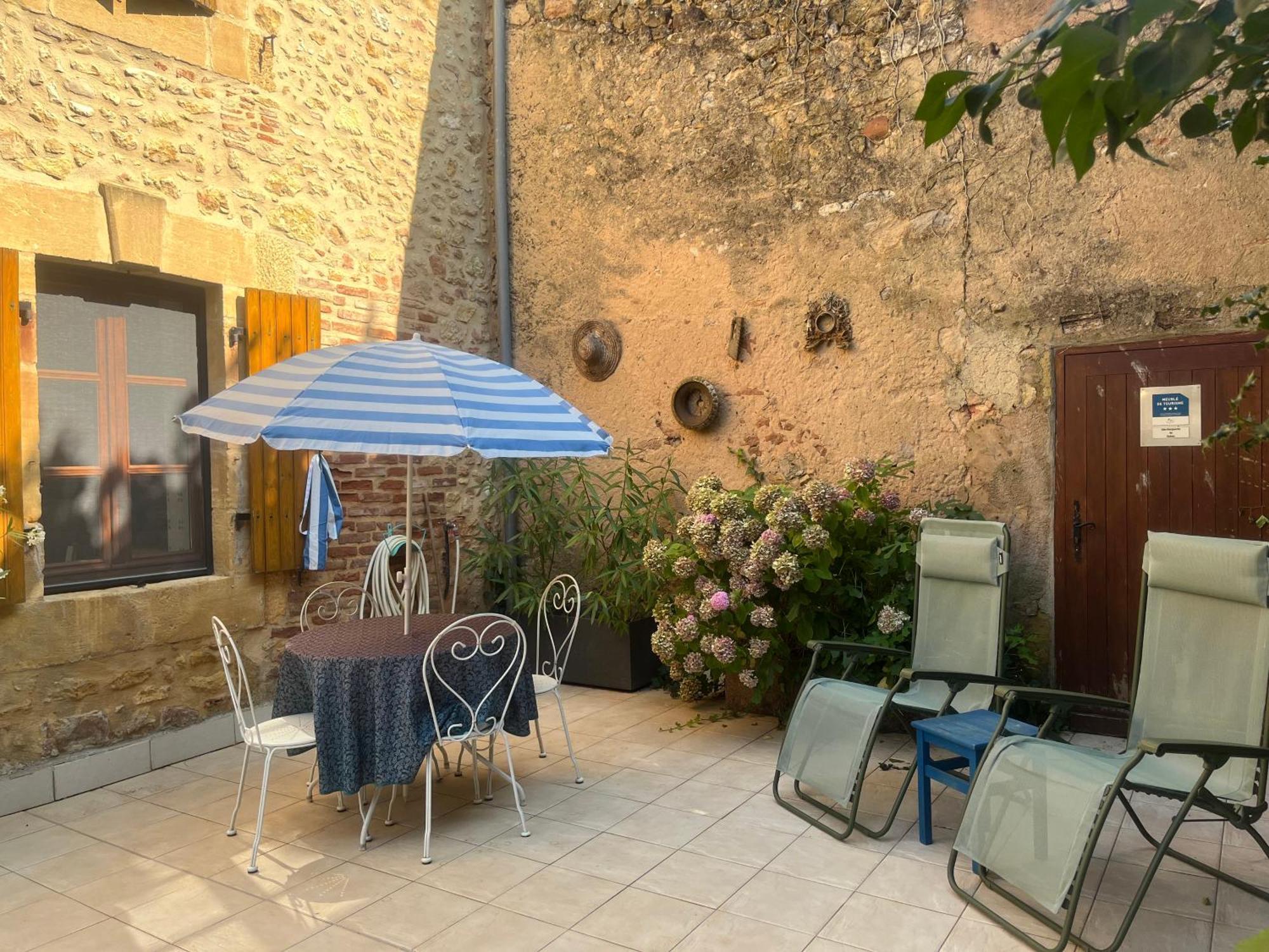 Villa Marguerite Terrasse & Garage Belvès Exteriör bild